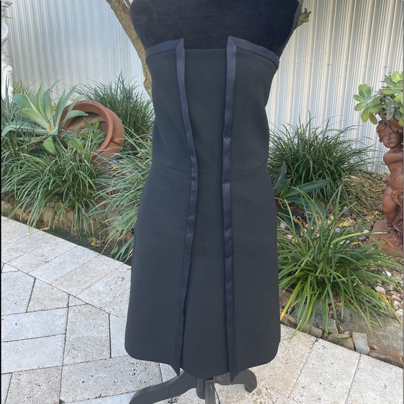 🎉HP🎉 Maje dress - Picture 3 of 15